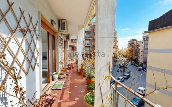appartamento in vendita a Napoli in zona Arenella