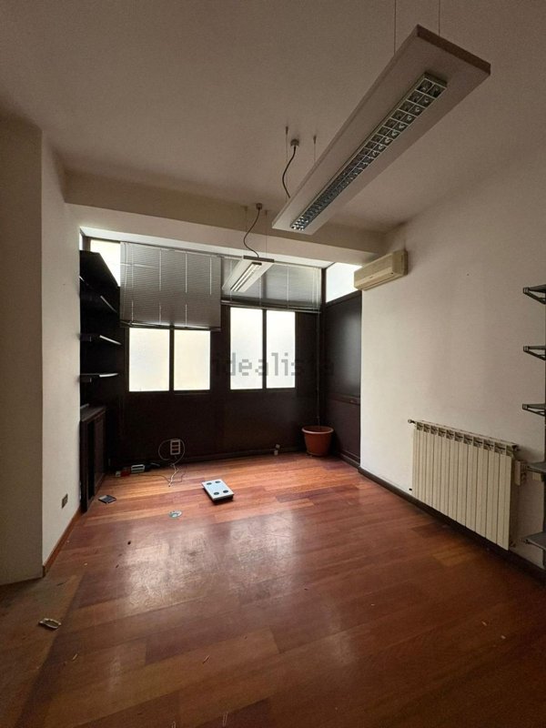 appartamento in vendita a Napoli in zona Montecalvario