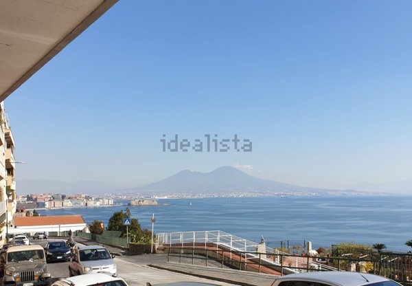 appartamento in vendita a Napoli in zona Posillipo