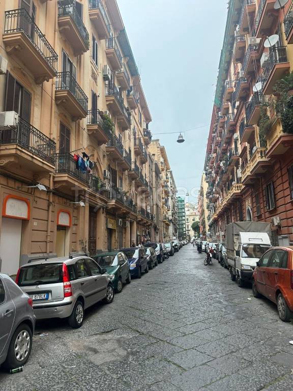 negozio in vendita a Napoli