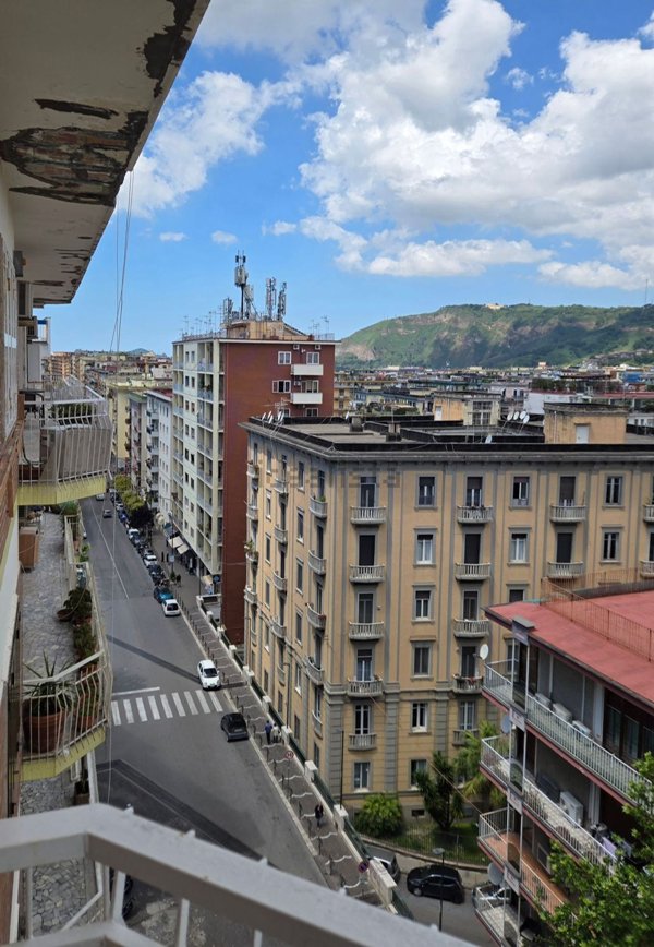 appartamento in vendita a Napoli in zona Vomero
