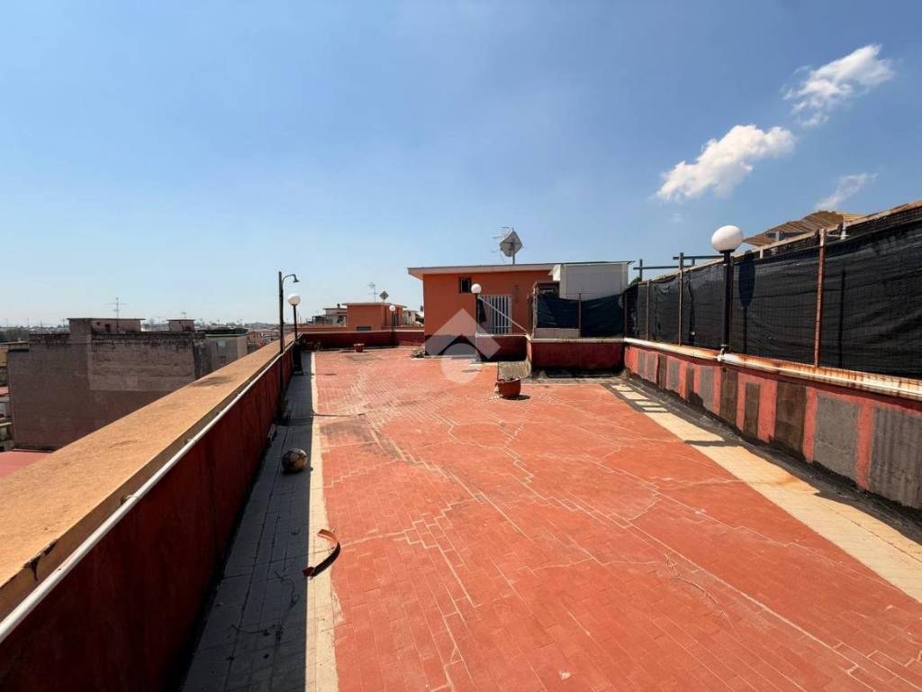 appartamento in vendita a Napoli in zona Secondigliano