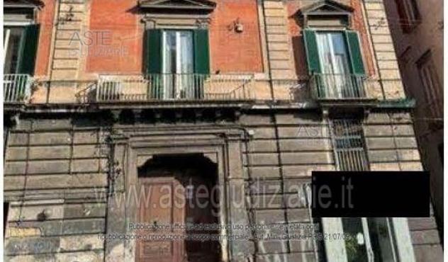 appartamento in vendita a Napoli in zona Avvocata