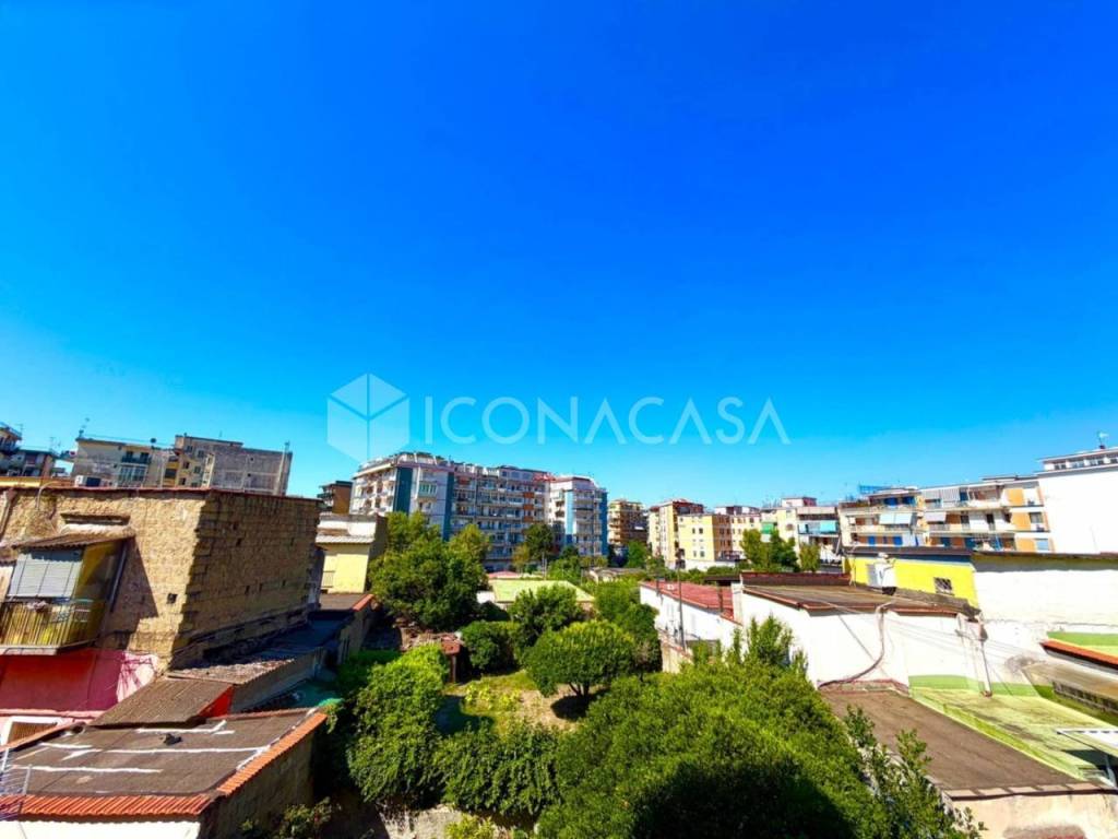 appartamento in vendita a Napoli in zona Soccavo