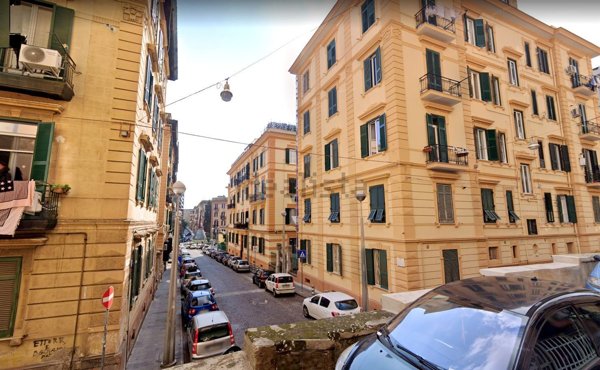 appartamento in vendita a Napoli