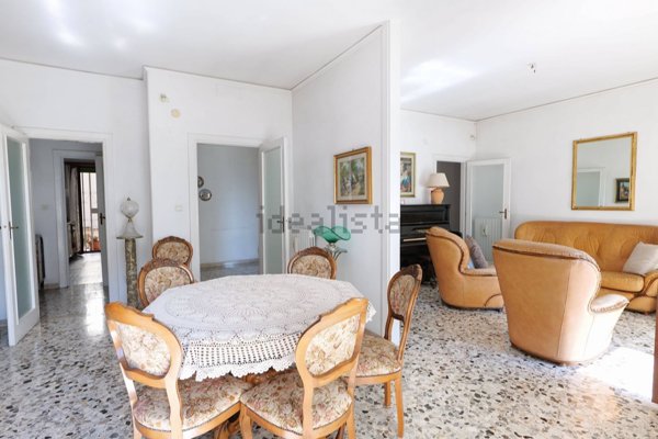 appartamento in vendita a Napoli in zona Avvocata