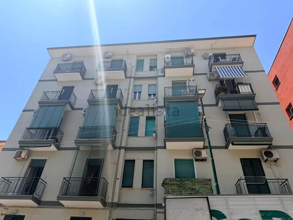 appartamento in vendita a Napoli in zona Bagnoli