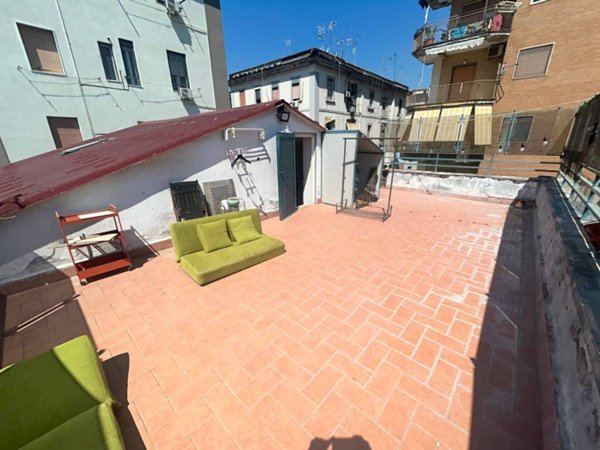 appartamento in vendita a Napoli in zona Poggioreale