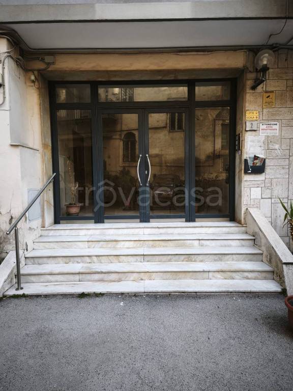 appartamento in vendita a Napoli in zona Arenella