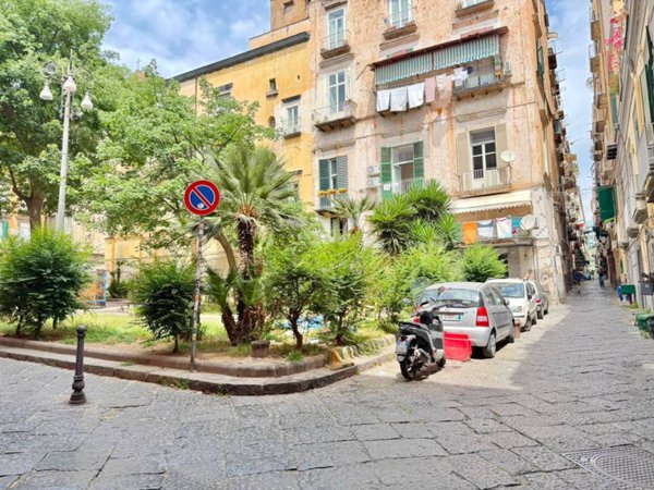 appartamento in vendita a Napoli