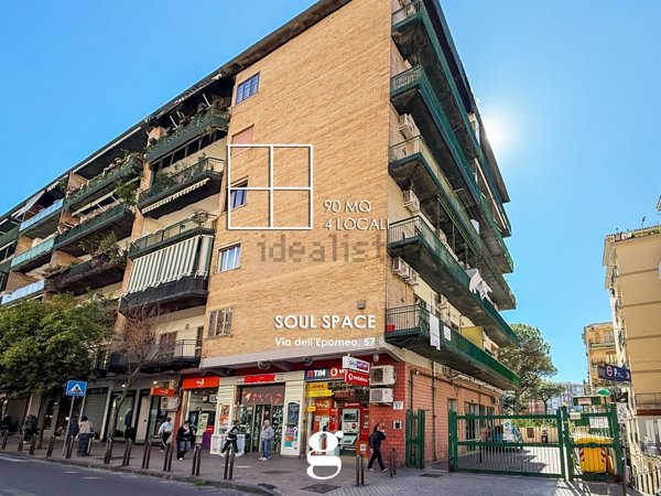 appartamento in vendita a Napoli in zona Soccavo