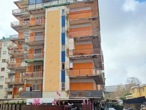 appartamento in vendita a Napoli