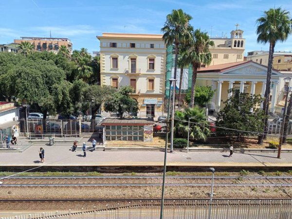 appartamento in vendita a Napoli in zona Bagnoli