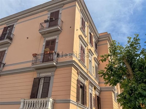 appartamento in vendita a Napoli in zona Posillipo