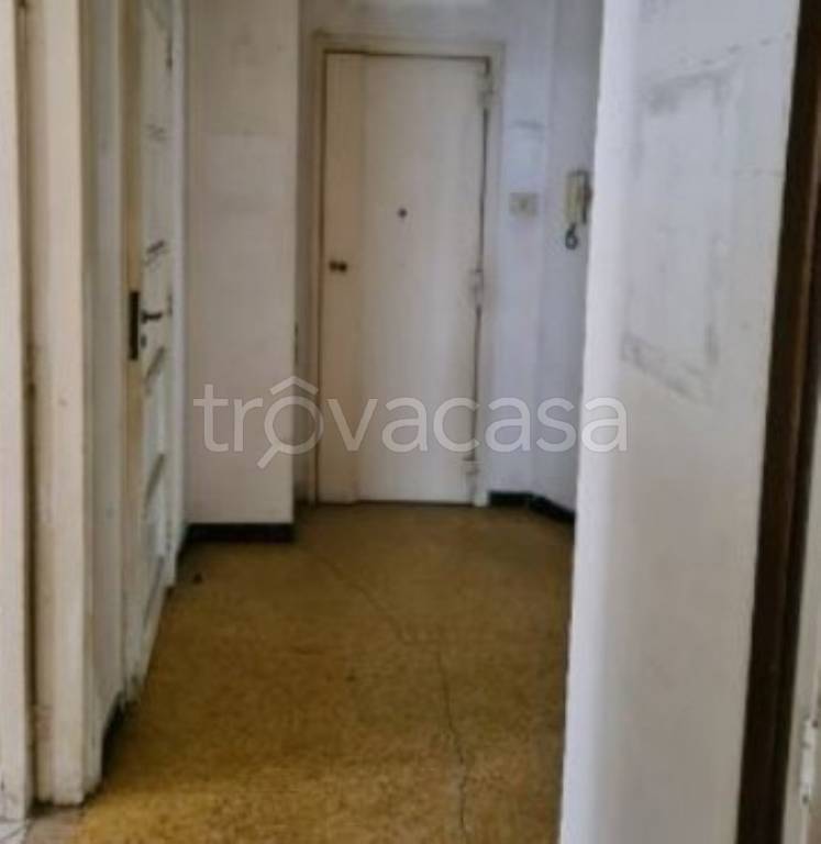 appartamento in vendita a Napoli in zona Arenella