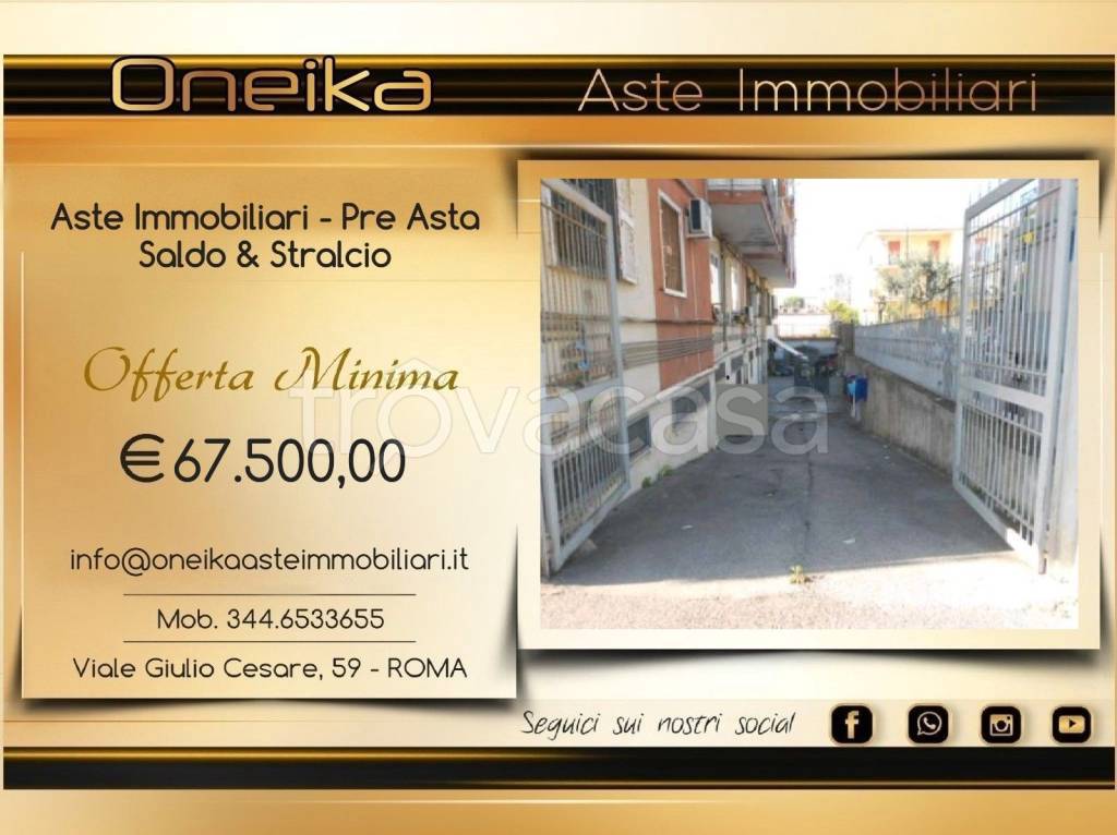 appartamento in vendita a Napoli in zona Barra