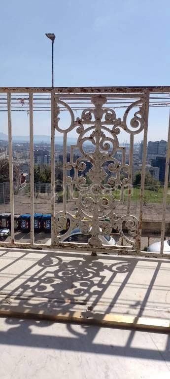 appartamento in vendita a Napoli in zona Poggioreale