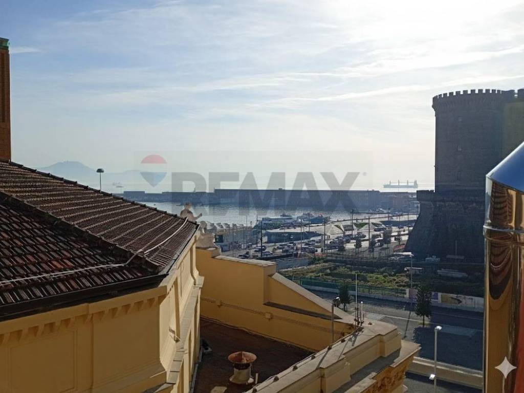 appartamento in vendita a Napoli in zona Centro Antico