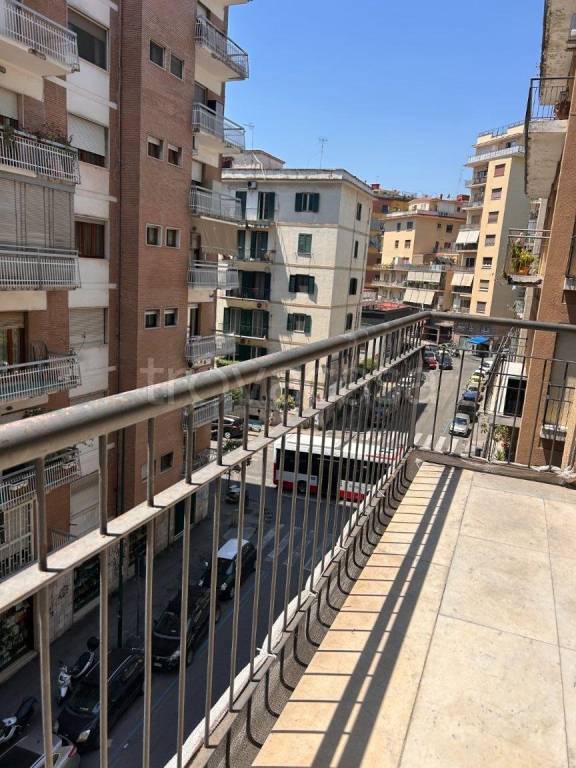 appartamento in vendita a Napoli in zona Arenella