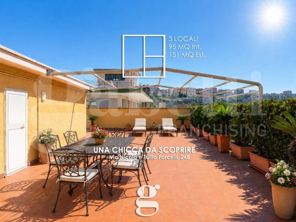appartamento in vendita a Napoli in zona Soccavo