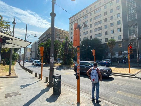 appartamento in vendita a Napoli in zona Stella
