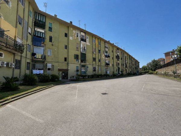 appartamento in vendita a Napoli in zona Soccavo
