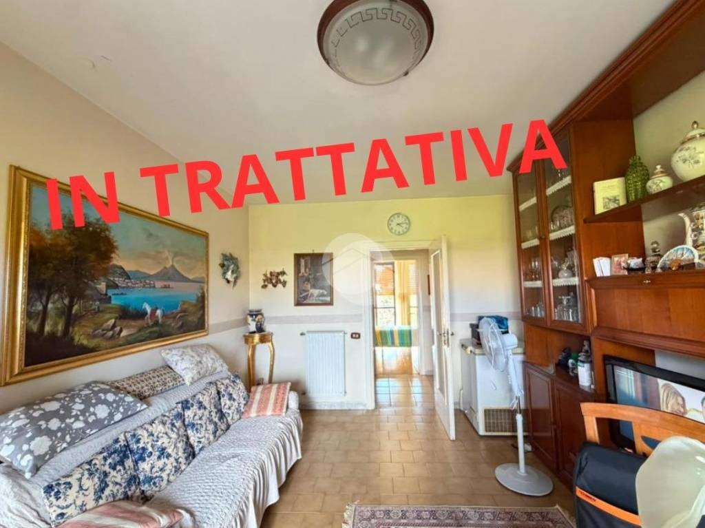 appartamento in vendita a Napoli in zona Ponticelli