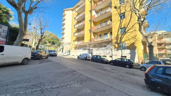negozio in vendita a Napoli