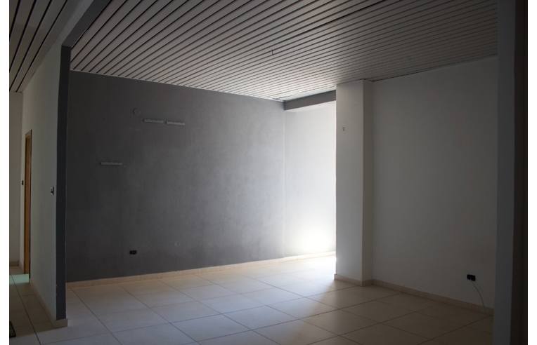 appartamento in vendita a Napoli in zona Pianura