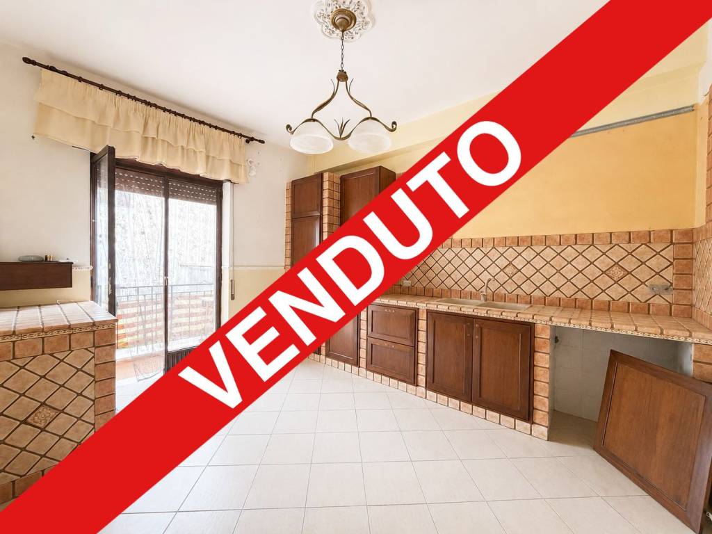 appartamento in vendita a Napoli in zona Miano