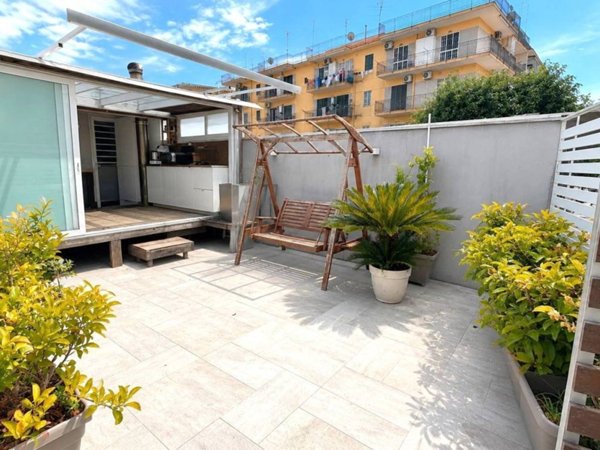 appartamento in vendita a Napoli in zona Piscinola