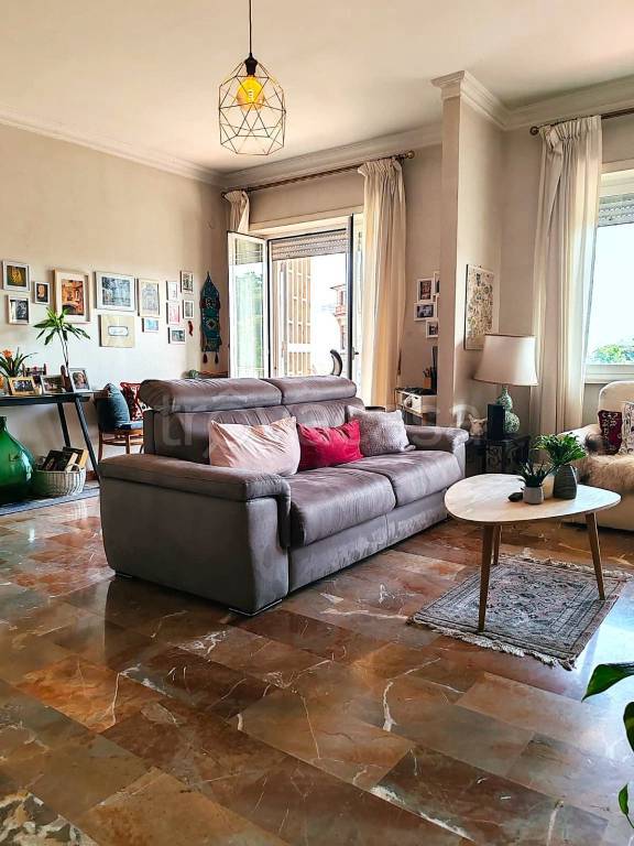 appartamento in vendita a Napoli in zona Capodimonte / Colli Aminei