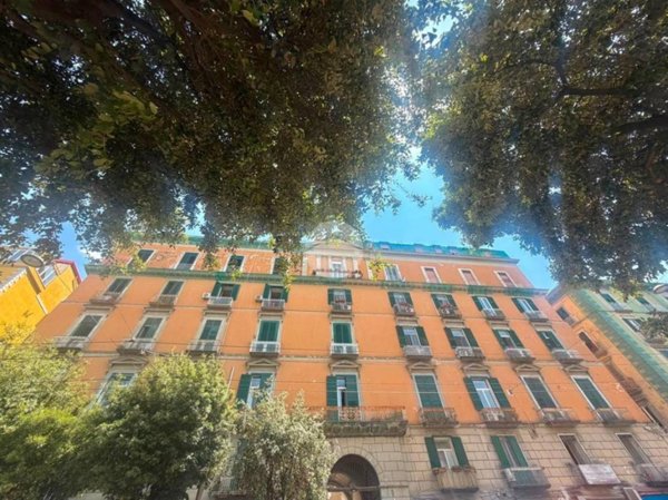 appartamento in vendita a Napoli in zona Stella