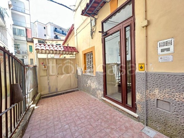 appartamento in vendita a Napoli in zona Arenella