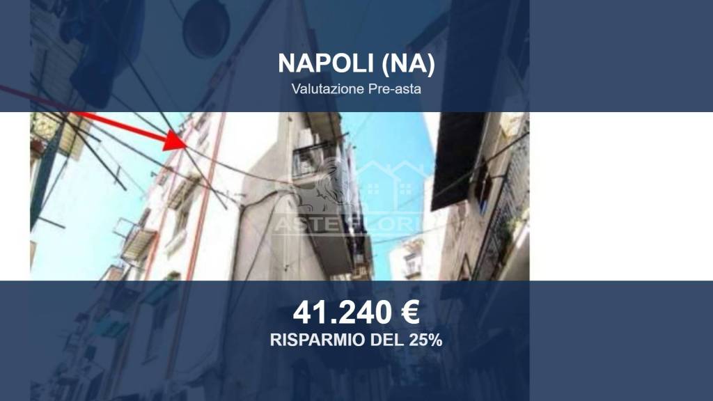 appartamento in vendita a Napoli in zona Chiaia
