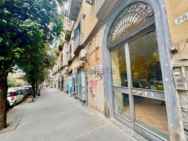 appartamento in vendita a Napoli in zona Stella