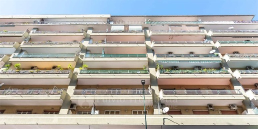 appartamento in vendita a Napoli in zona Vomero
