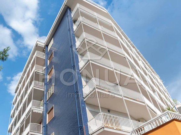 appartamento in vendita a Napoli in zona Arenella