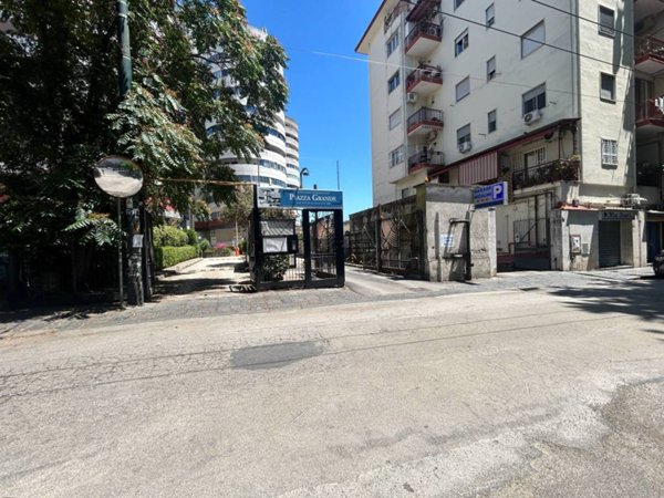 appartamento in vendita a Napoli in zona Capodichino