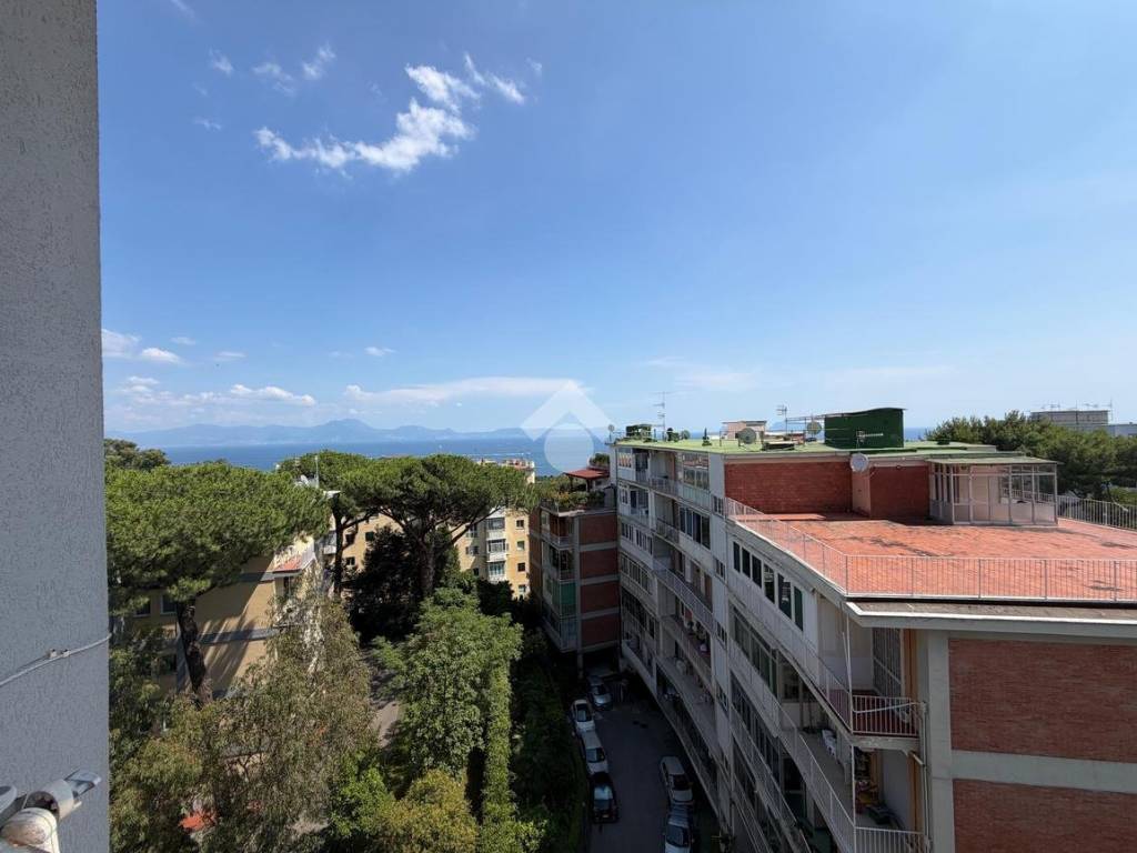 appartamento in vendita a Napoli in zona Posillipo
