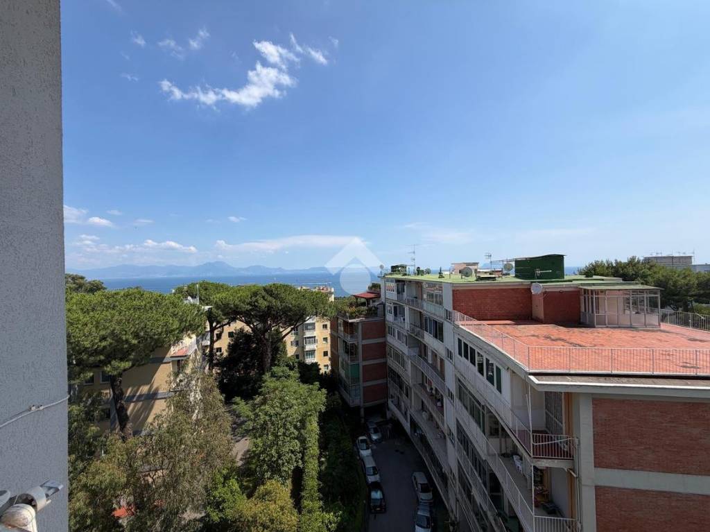 appartamento in vendita a Napoli in zona Posillipo