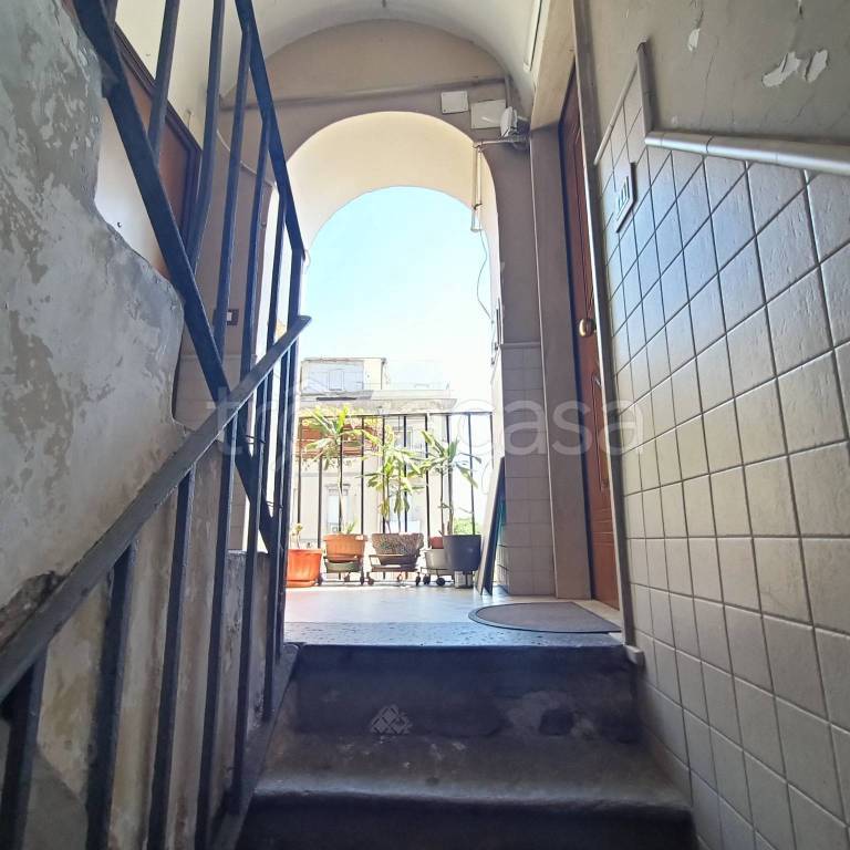 appartamento in vendita a Napoli in zona Pendino / San Giuseppe