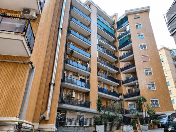 appartamento in vendita a Napoli in zona Vomero