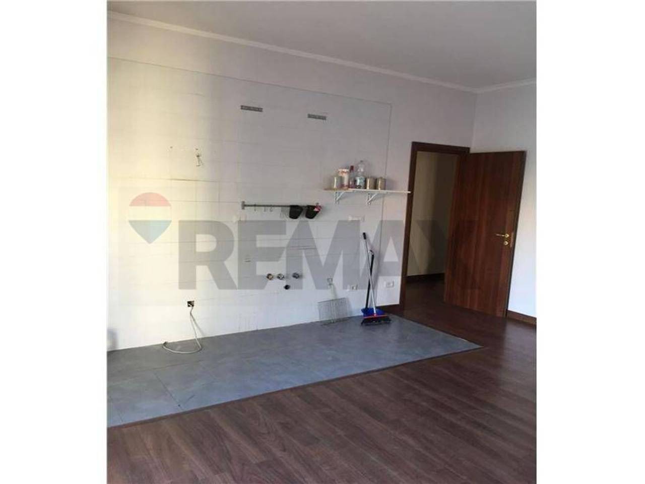 appartamento in vendita a Napoli in zona Fuorigrotta