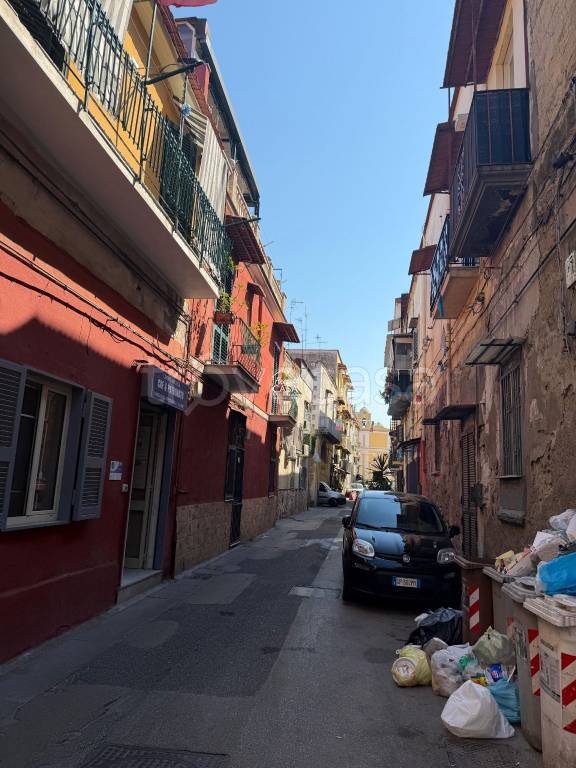 appartamento in vendita a Napoli in zona Ponticelli