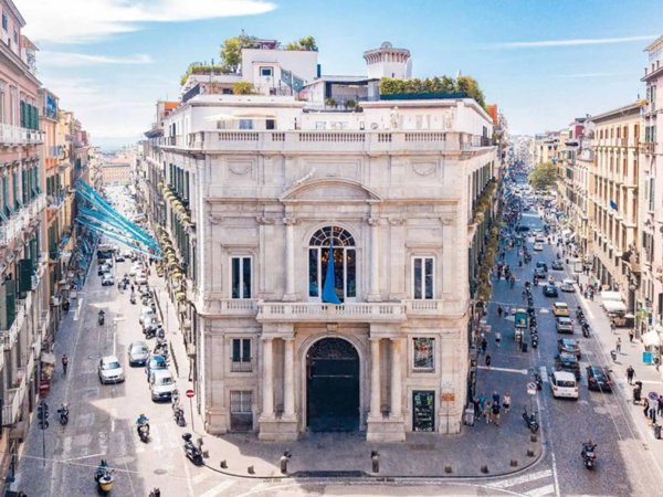 appartamento in vendita a Napoli