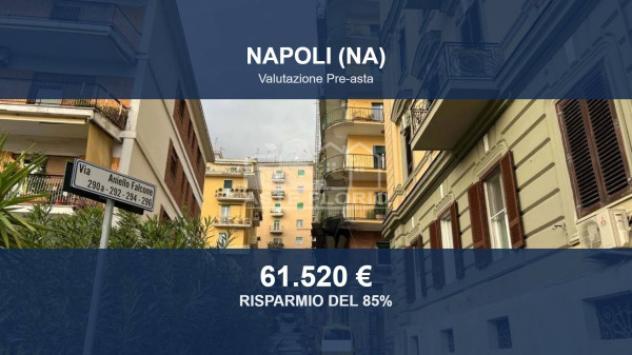 appartamento in vendita a Napoli in zona Vomero