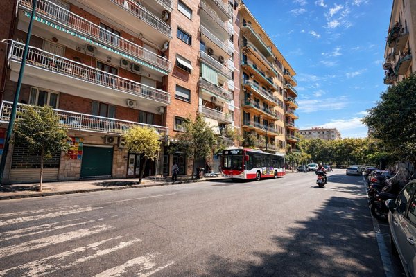appartamento in vendita a Napoli in zona Arenella