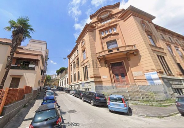 appartamento in vendita a Napoli