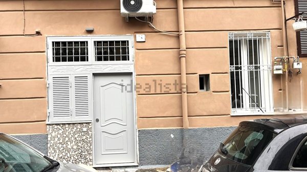 appartamento in vendita a Napoli in zona San Lorenzo